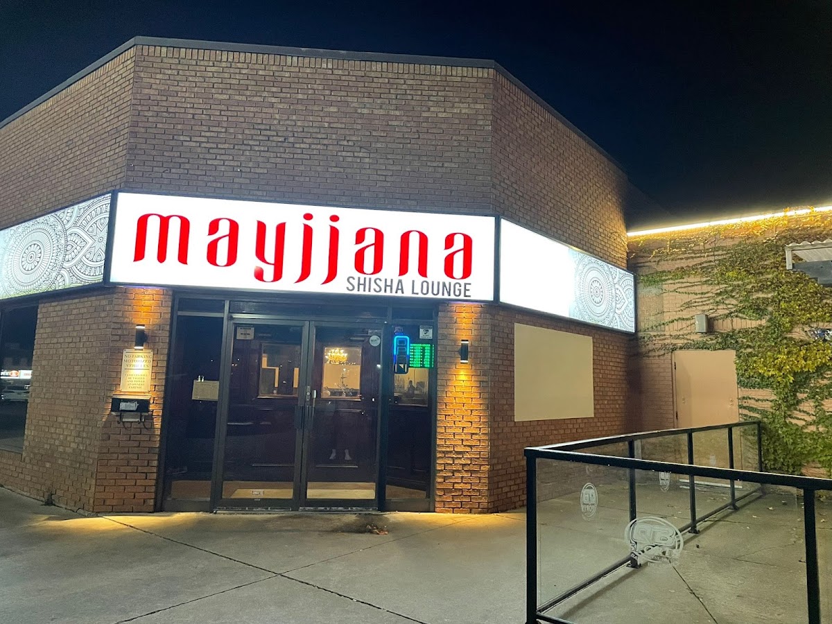 Mayjjana Restaurant & Lounge